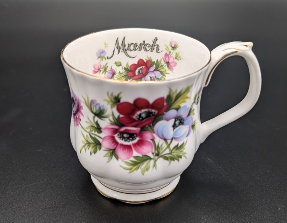 Royal Albert Anemones Flower of The Month Series March Mug Bone China England
